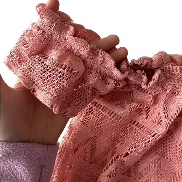 Freebird pink crochet knit boho peasant sleeve crop top size Small - Picture 4 of 8